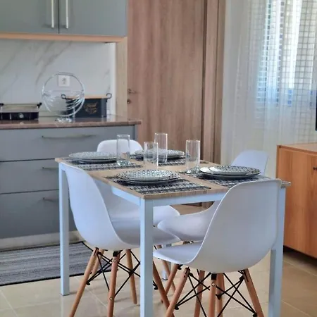 Dionysia Апартаменты Ливадия